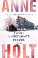 Zwölf ungezähmte Pferde